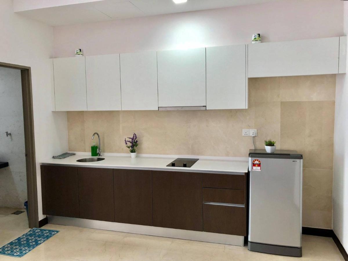 Ken Home Silverscape Block A 5Pax No Wifi Малакка Экстерьер фото